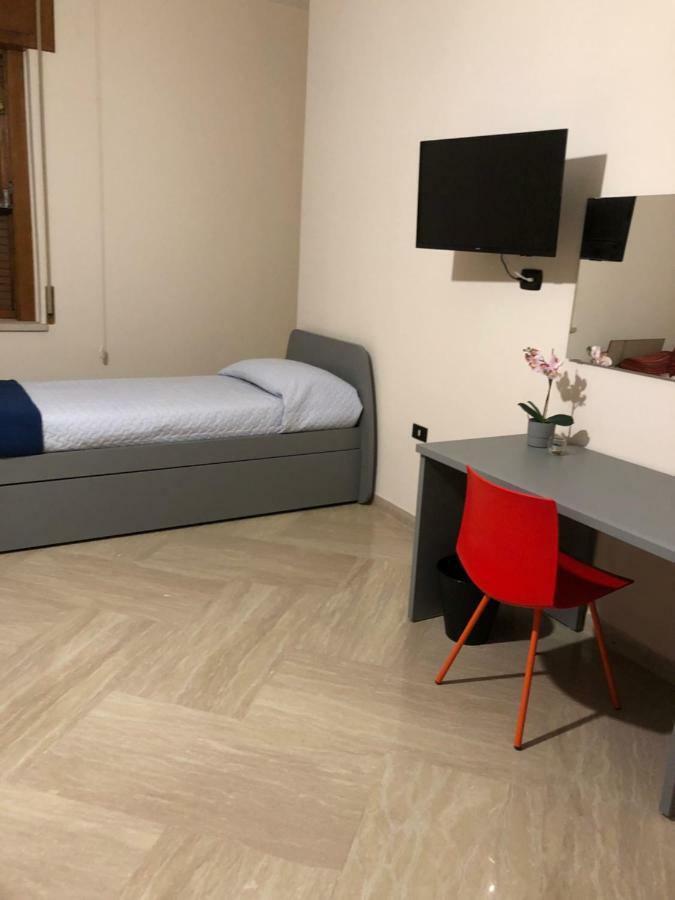 Napoli City Inn מראה חיצוני תמונה